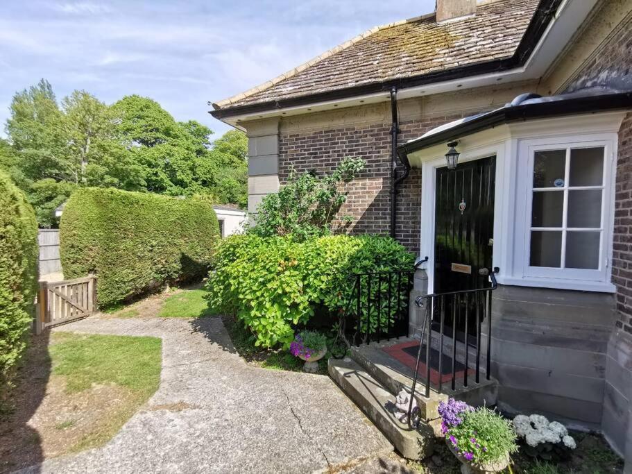 Beautiful Gate House A 4 Minute Walk From Beach Bognor Regis Exterior foto