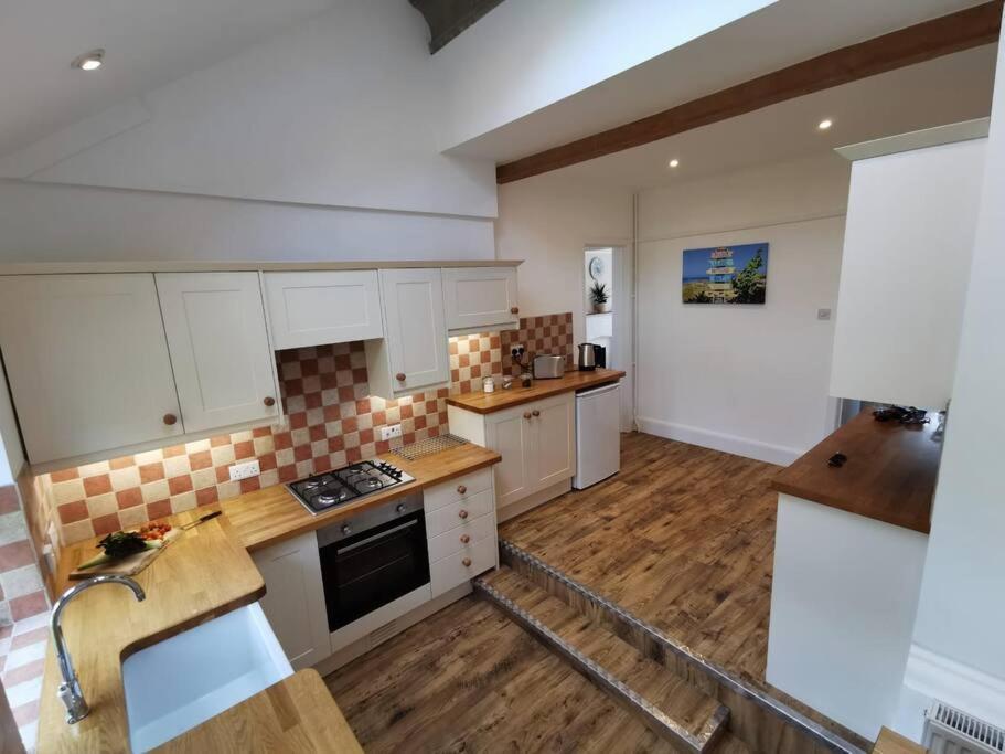 Beautiful Gate House A 4 Minute Walk From Beach Bognor Regis Exterior foto